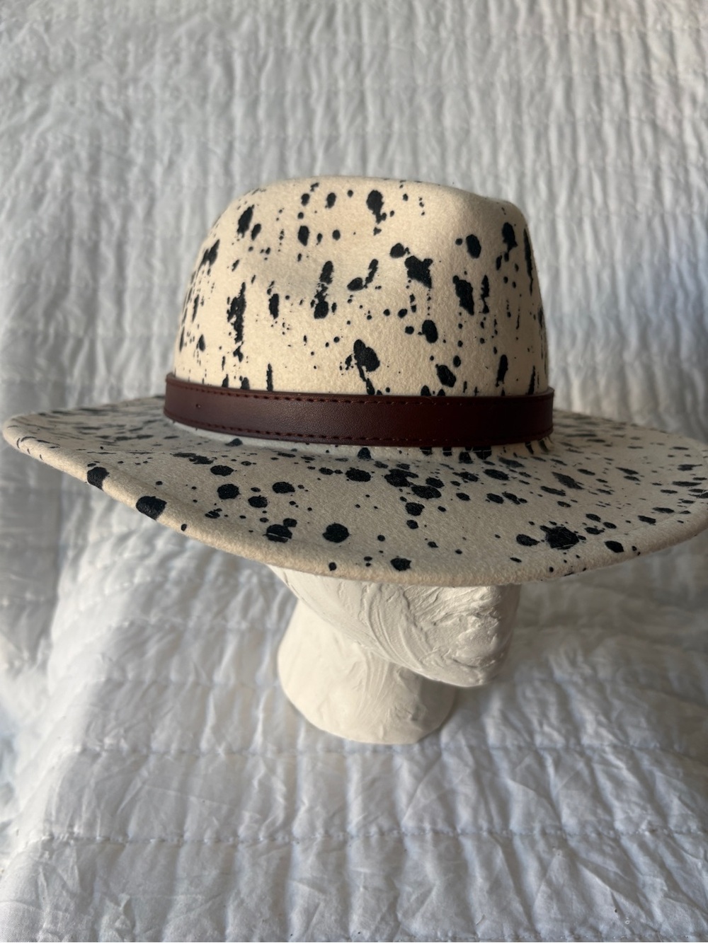Altar’d State Dalmatian Wool Felt Wide Brim Hat NWT One Size